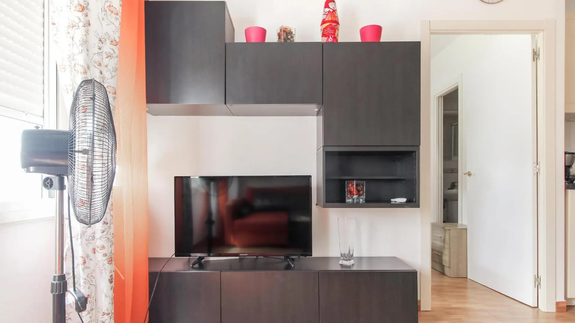 Pet Friendly Apartment In Torremolinos Spain
