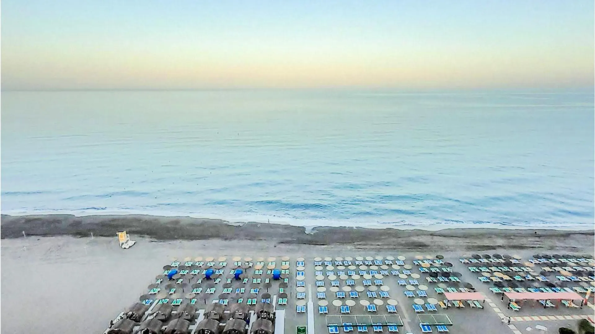 Pet Friendly Apartment In Torremolinos location
